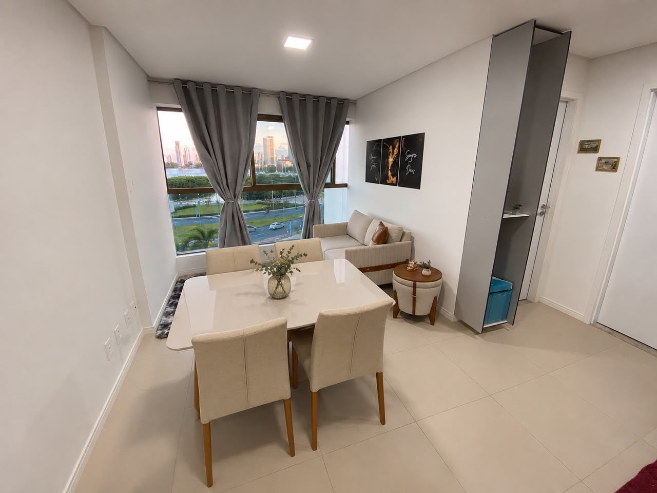 Sala de estar e jantar — Apartamento no Parque do Cais - 3º andar